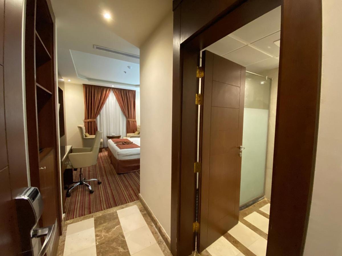 Hotel La Defence Blue Dżedda Zewnętrze zdjęcie