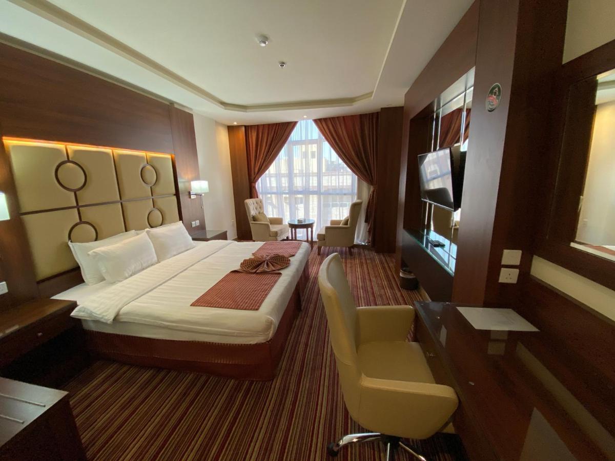 Hotel La Defence Blue Dżedda Zewnętrze zdjęcie